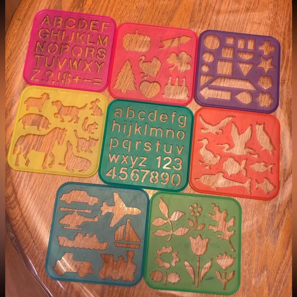 Tupperware stencil set